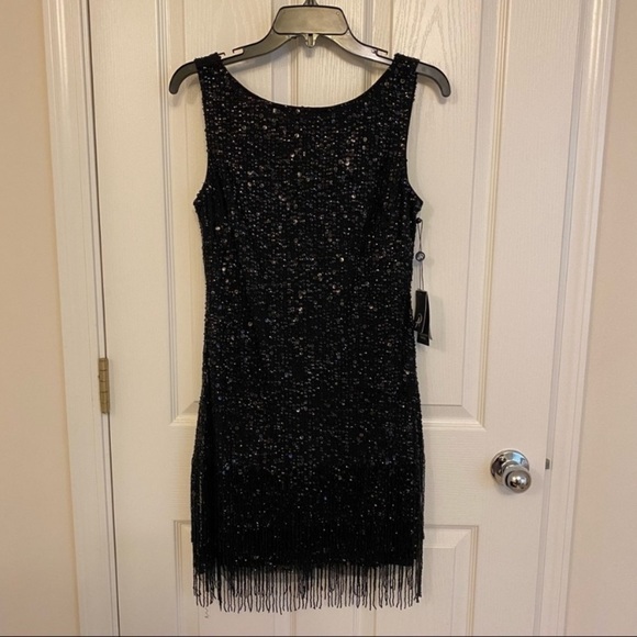 Adrianna Papell Beaded Fringe Cocktail Dress Round Neck Scoop Back in Black Sz 6 - Picture 4 of 11